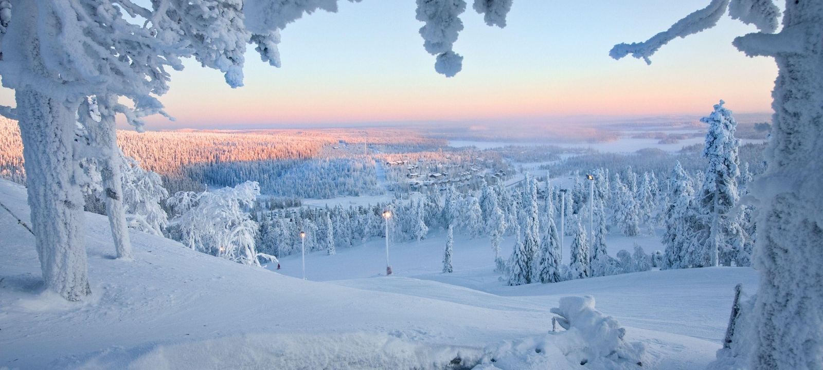 Laponia Plus · Rovaniemi (enero-marzo) · Rovaniemi, Aldea de Papá Noel
